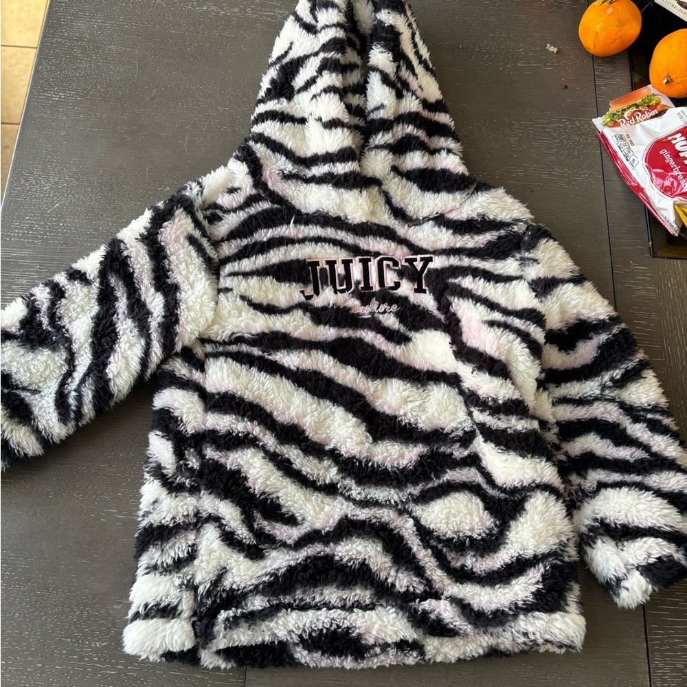 Juicy Contour  Sweater Hoodie Size 3T